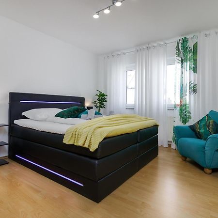 2 Zimmer Wohnung, Kueche, Bad, Balkon, Netflix Alzey Exterior photo